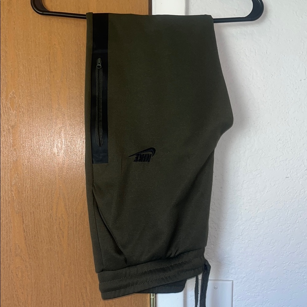 Nike Dark Olive Green Cargo Pants